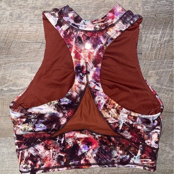 Lululemon top - Picture 3 of 5